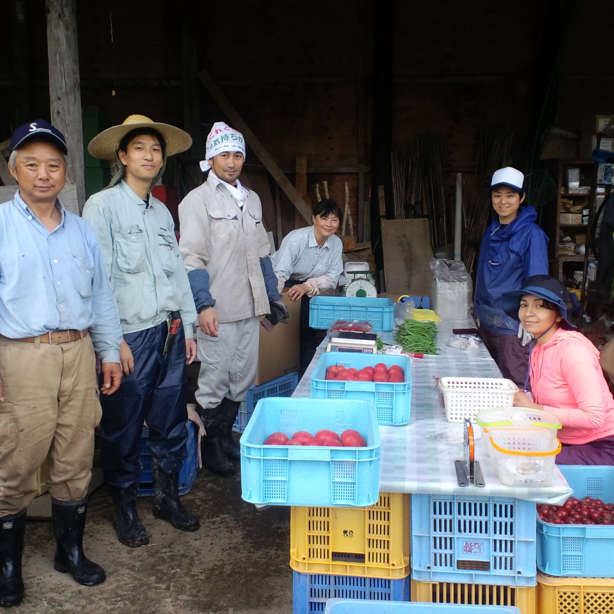 宮原さんご夫妻とスタッフの皆さん